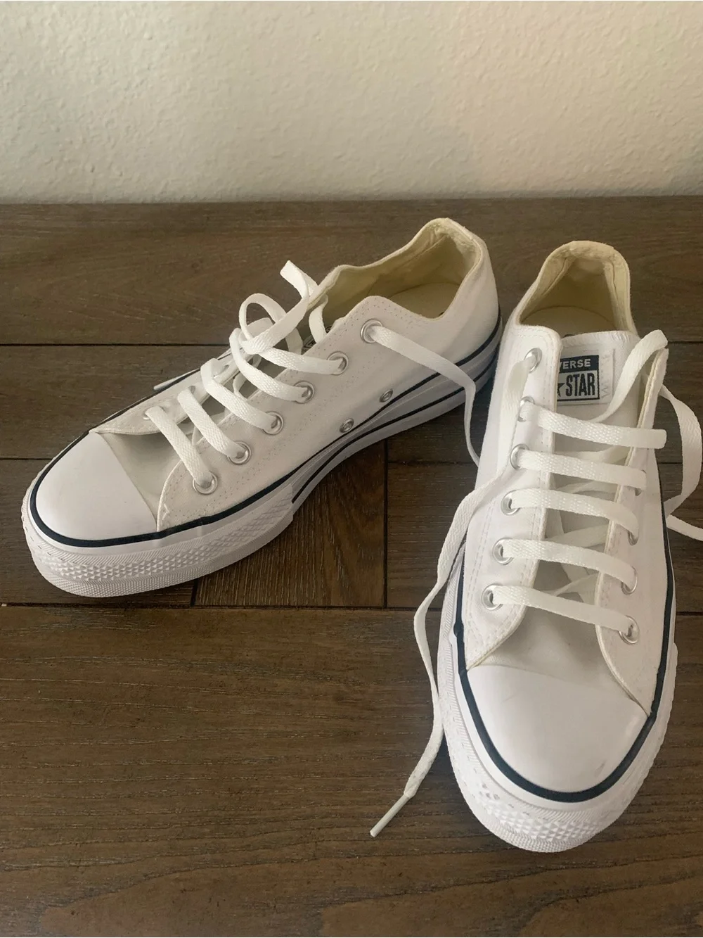 Converse White Low Top Sneakers platform